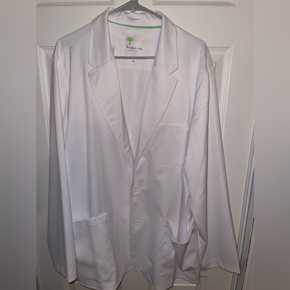 White scrub lab jacket